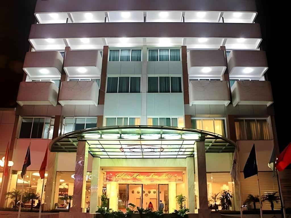 Huu Nghi Hotel Hai Phong Esterno foto