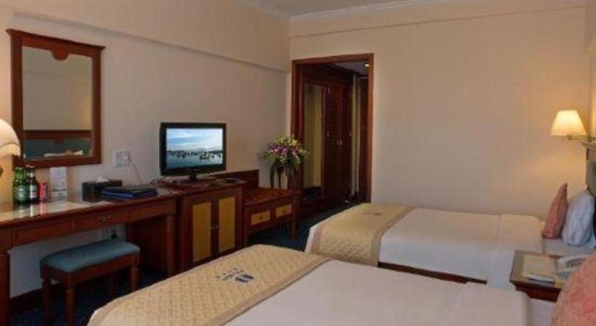 Huu Nghi Hotel Hai Phong Esterno foto