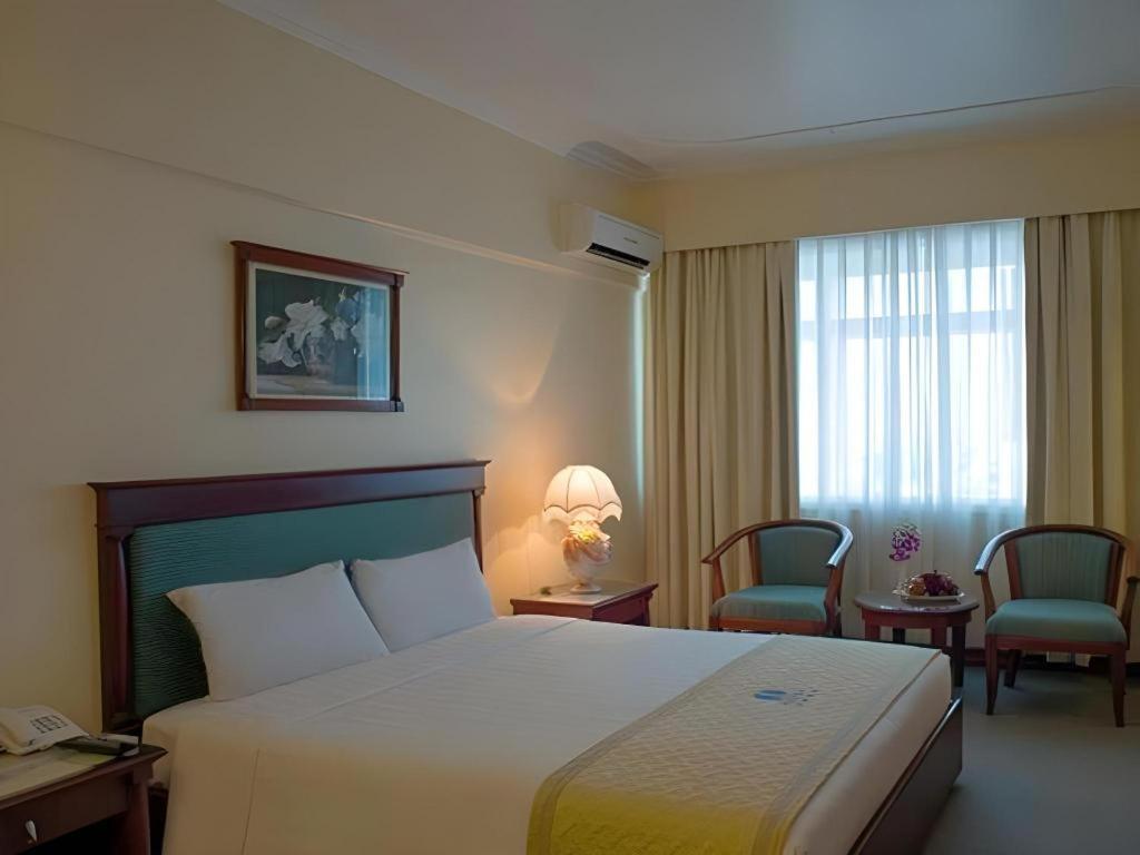 Huu Nghi Hotel Hai Phong Esterno foto