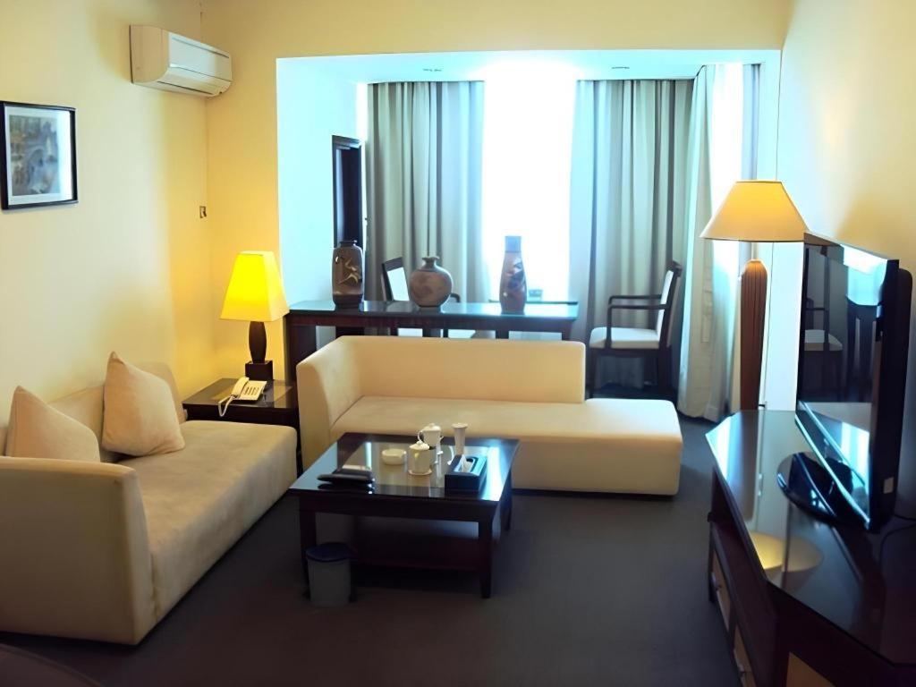 Huu Nghi Hotel Hai Phong Esterno foto
