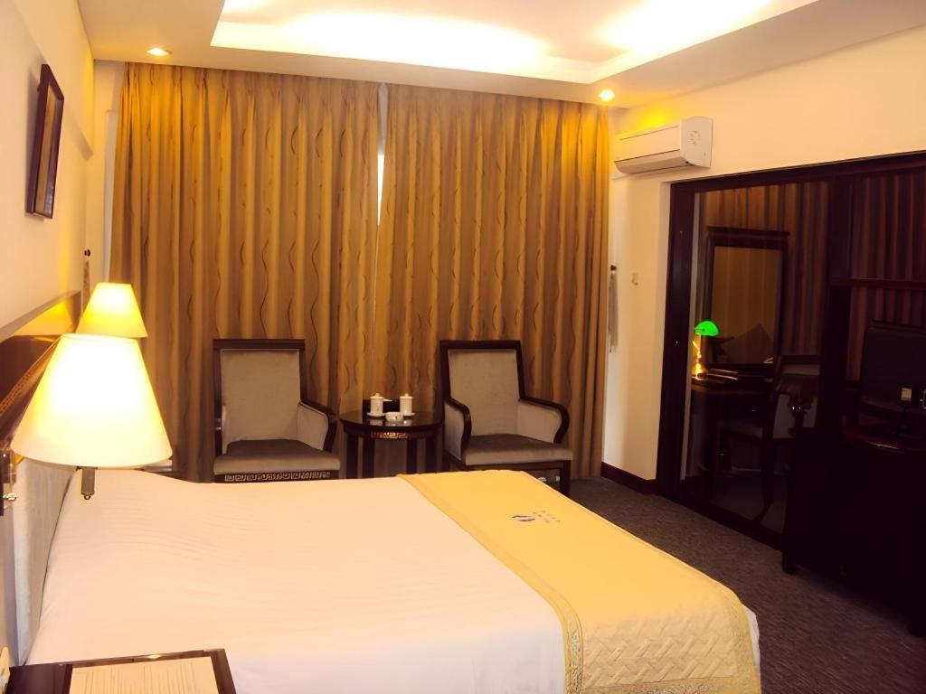 Huu Nghi Hotel Hai Phong Esterno foto